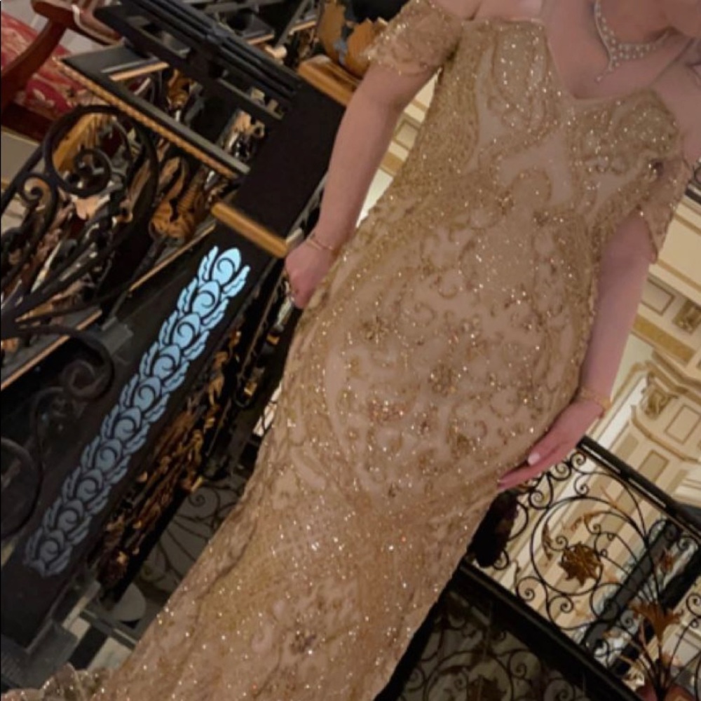Coture dress   gold size 8-10
